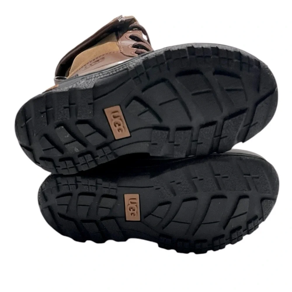 NEW UGG® Butte II Boot  Boy Size 11- Chocolate